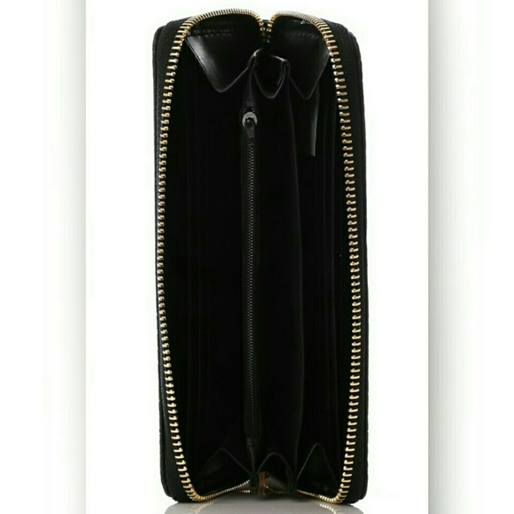 Black Zip Wallet - Picture 3 of 3